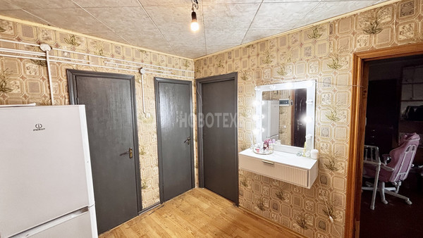 Продам двухкомнатную (2-комн.) квартиру, Маршала Жукова ул, 3, Крымск г