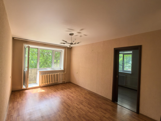 Продам трехкомнатную (3-комн.) квартиру, Московская ул, 32, Деденево рп