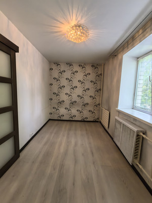 Продам трехкомнатную (3-комн.) квартиру, Московская ул, 32, Деденево рп