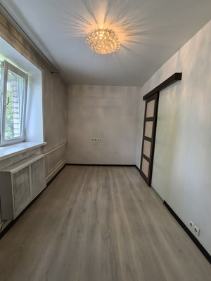 Продам трехкомнатную (3-комн.) квартиру, Московская ул, 32, Деденево рп