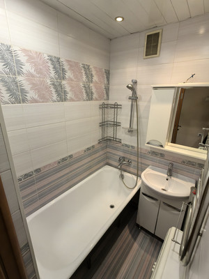 Продам трехкомнатную (3-комн.) квартиру, Московская ул, 32, Деденево рп