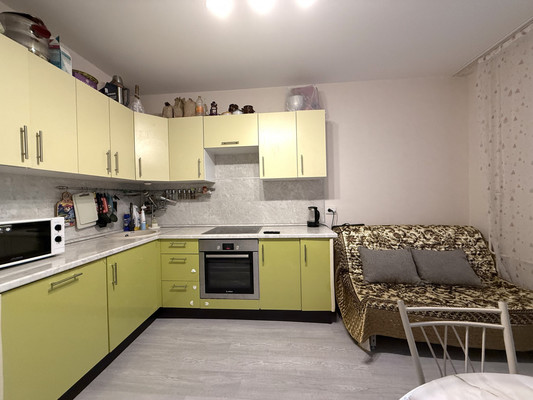 Продам однокомнатную (1-комн.) квартиру, Воронцовский б-р, 5к1, Бугры п