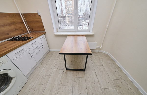 Продам двухкомнатную (2-комн.) квартиру, Плоткина ул, 3к2, Всеволожск г