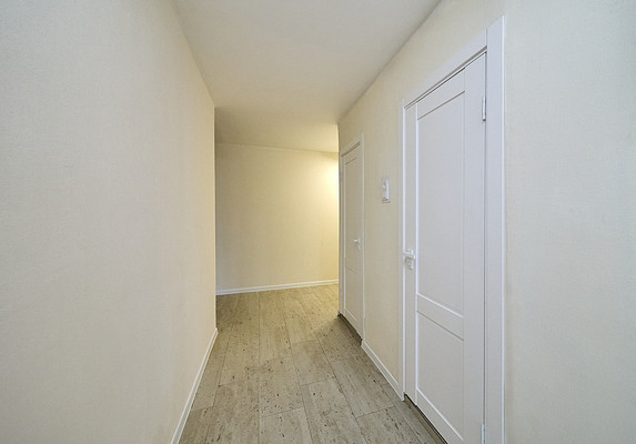 Продам двухкомнатную (2-комн.) квартиру, Плоткина ул, 3к2, Всеволожск г