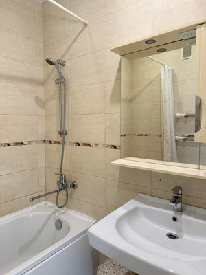 Продам однокомнатную (1-комн.) квартиру, 1-й Предпортовый проезд, 14, Санкт-Петербург г