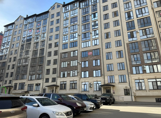 Продам многокомнатную квартиру, Тарчокова ул, 31к1, Нальчик г