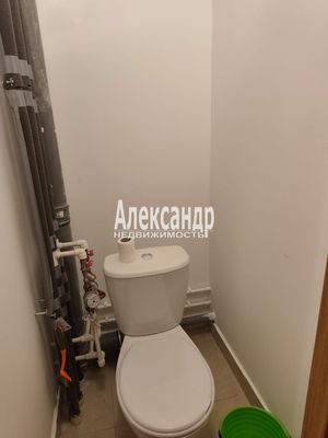 Продам однокомнатную (1-комн.) квартиру, Колпинская ул, 28к1, Колпино г