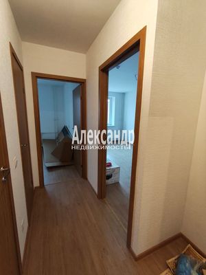 Продам однокомнатную (1-комн.) квартиру, Колпинская ул, 28к1, Колпино г