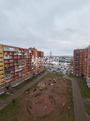 Продам однокомнатную (1-комн.) квартиру, Колпинская ул, 28к1, Колпино г