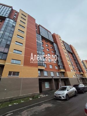 Продам однокомнатную (1-комн.) квартиру, Колпинская ул, 28к1, Колпино г