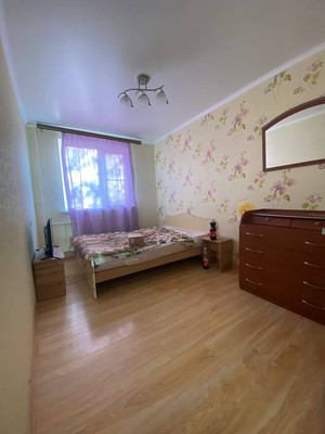 Сдам двухкомнатную (2-комн.) квартиру, 30 лет Победы ул, 98, Армавир г