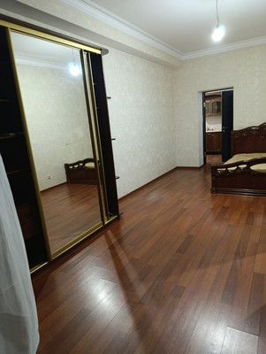 Сдам двухкомнатную (2-комн.) квартиру, Свердлова ул, 8, Махачкала г