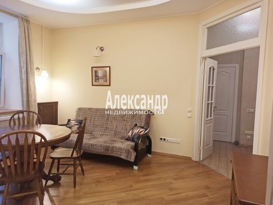 Сдам трехкомнатную (3-комн.) квартиру, Кронверкский пр-кт, 71/46, Санкт-Петербург г