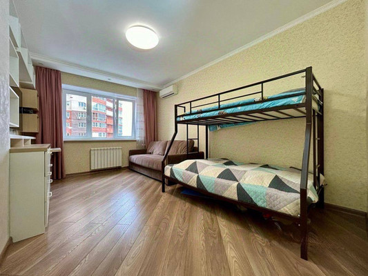 Продам двухкомнатную (2-комн.) квартиру, Объездная дорога ул, 2, Сосновый Бор п