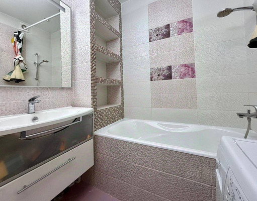 Продам двухкомнатную (2-комн.) квартиру, Объездная дорога ул, 2, Сосновый Бор п