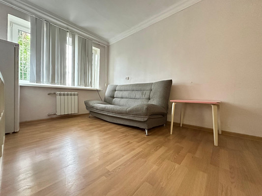 Продам двухкомнатную (2-комн.) квартиру, Тургенева ул, 27, Нальчик г