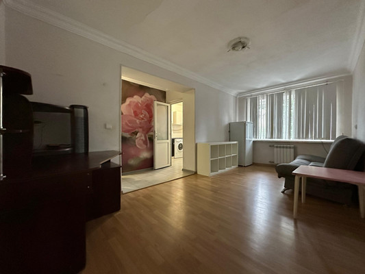 Продам двухкомнатную (2-комн.) квартиру, Тургенева ул, 27, Нальчик г