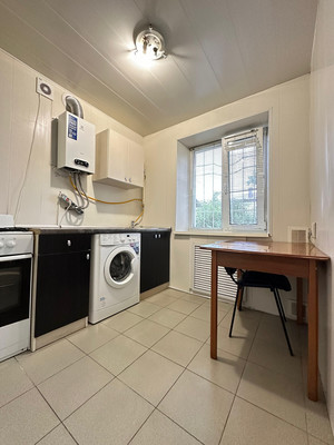 Продам двухкомнатную (2-комн.) квартиру, Тургенева ул, 27, Нальчик г