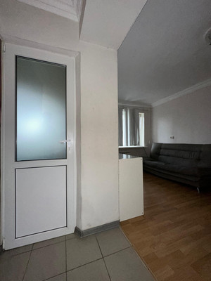 Продам двухкомнатную (2-комн.) квартиру, Тургенева ул, 27, Нальчик г