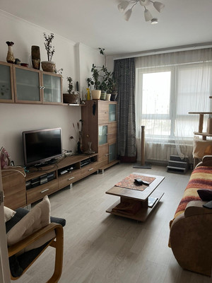 Продам трехкомнатную (3-комн.) квартиру, Краснодарская ул, 6, Москва г