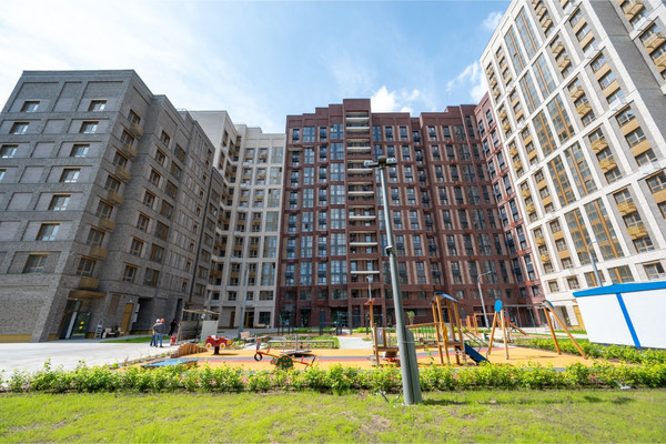 Продам трехкомнатную (3-комн.) квартиру, Краснодарская ул, 6, Москва г