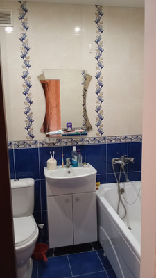 Продам трехкомнатную (3-комн.) квартиру, Первомайский пер, 20, Кавказская ст-ца