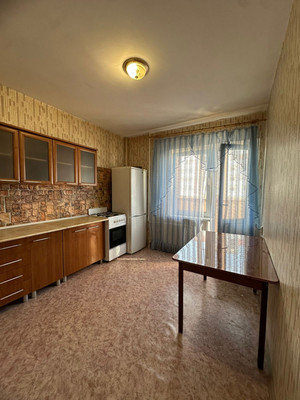 Продам однокомнатную (1-комн.) квартиру, Авиаторов пр-кт, 2, Армавир г