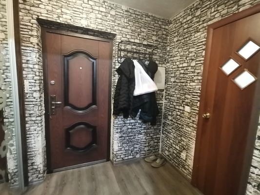 Продам однокомнатную (1-комн.) квартиру, Восточная ул, 5, Березовский г