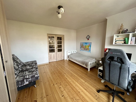 Продам трехкомнатную (3-комн.) квартиру, Советов ул, 23, Новороссийск г