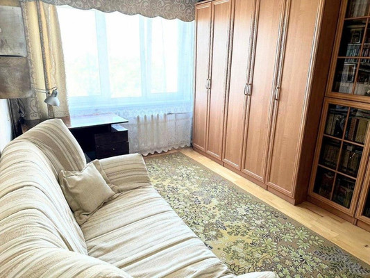 Продам двухкомнатную (2-комн.) квартиру, Дугина ул, 17, Жуковский г