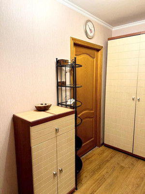 Продам двухкомнатную (2-комн.) квартиру, Дугина ул, 17, Жуковский г