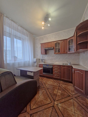 Продам однокомнатную (1-комн.) квартиру, Парковый пер, 4, Троицк г