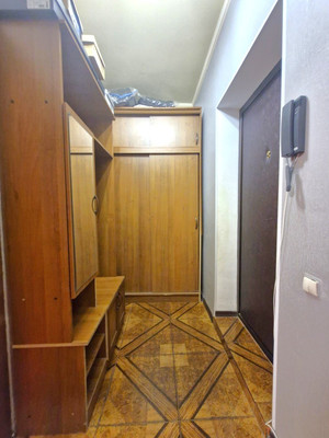 Продам однокомнатную (1-комн.) квартиру, Парковый пер, 4, Троицк г