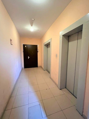 Продам однокомнатную (1-комн.) квартиру, Парковый пер, 4, Троицк г