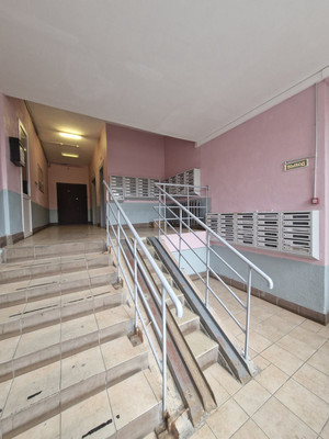 Продам однокомнатную (1-комн.) квартиру, Парковый пер, 4, Троицк г