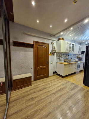 Продам двухкомнатную (2-комн.) квартиру, 1905 года ул, 3, Москва г