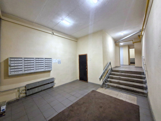 Продам двухкомнатную (2-комн.) квартиру, 1905 года ул, 3, Москва г