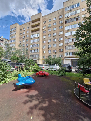 Продам двухкомнатную (2-комн.) квартиру, 1905 года ул, 3, Москва г