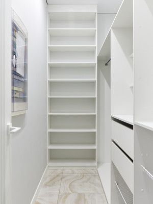 Продам трехкомнатную (3-комн.) квартиру, Катановский пер, 4, Казань г