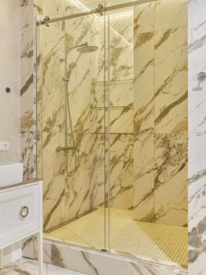 Продам трехкомнатную (3-комн.) квартиру, Катановский пер, 4, Казань г