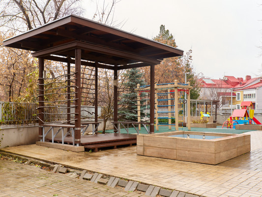 Продам трехкомнатную (3-комн.) квартиру, Катановский пер, 4, Казань г