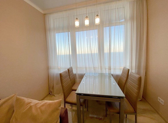 Продам однокомнатную (1-комн.) квартиру, Крымская (Центральный р-н) ул, 81, Сочи г