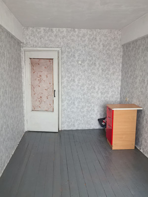 Продам трехкомнатную (3-комн.) квартиру, Плеханова ул, 2, Черемхово г