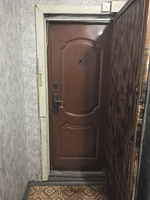 Продам трехкомнатную (3-комн.) квартиру, Плеханова ул, 2, Черемхово г