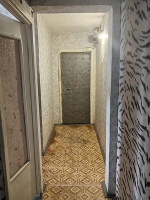 Продам трехкомнатную (3-комн.) квартиру, Плеханова ул, 2, Черемхово г