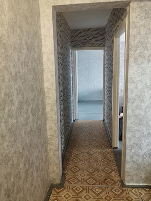 Продам трехкомнатную (3-комн.) квартиру, Плеханова ул, 2, Черемхово г