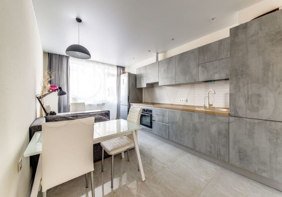 Продам двухкомнатную (2-комн.) квартиру, Ново-Антропшинская ул, 8, Коммунар г