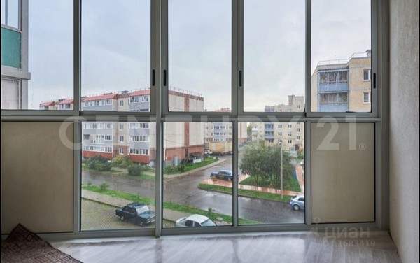 Продам двухкомнатную (2-комн.) квартиру, Ново-Антропшинская ул, 8, Коммунар г