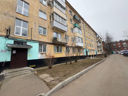 Продам однокомнатную (1-комн.) квартиру, Центральный пер, 9, Ступино г