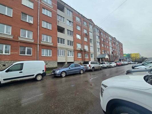 Продам двухкомнатную (2-комн.) квартиру, Центральная ул, 9, Сынково с